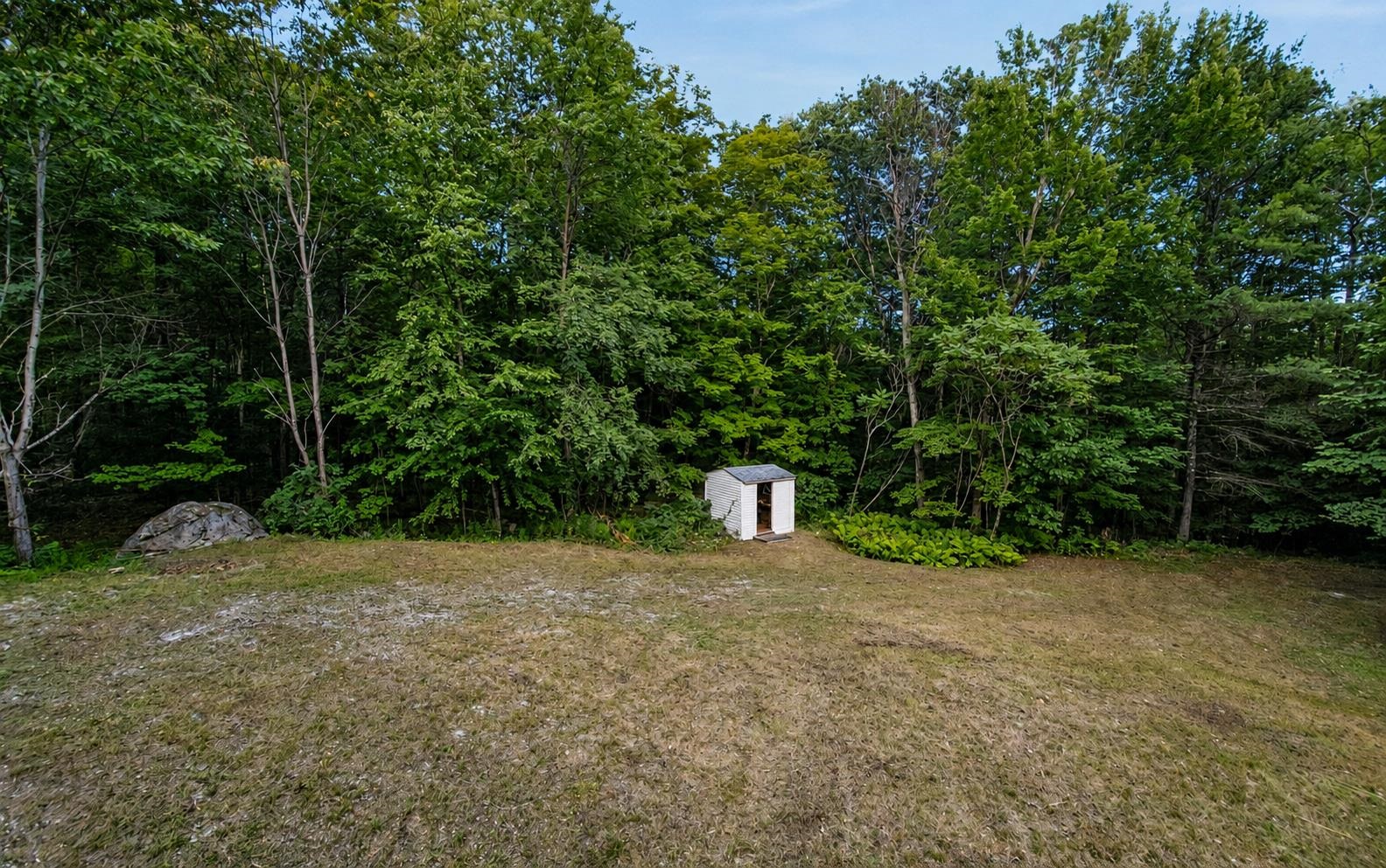 7 Ezra Stone Road