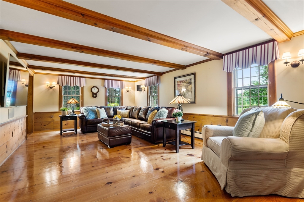 17 Pantry Road
