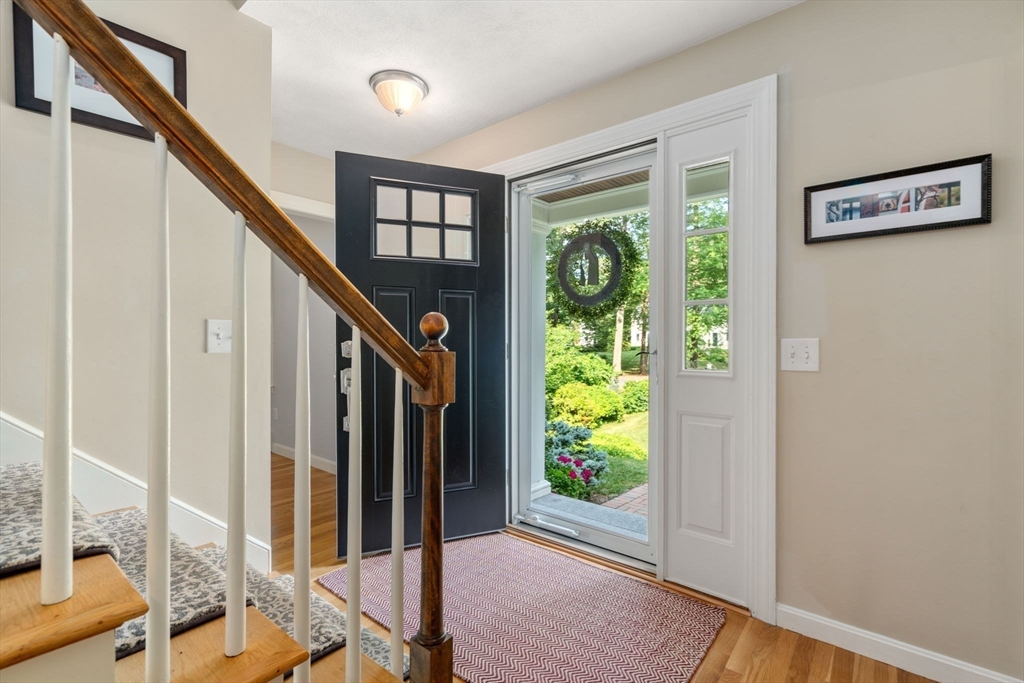 27 Chanticleer Road