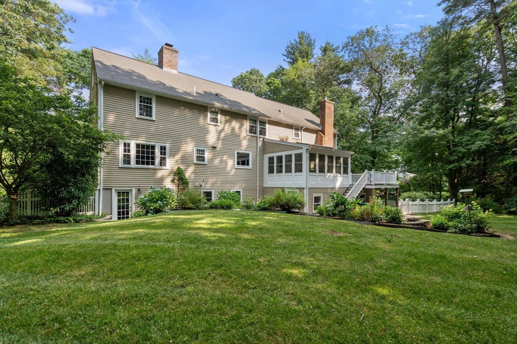 27 Chanticleer Road