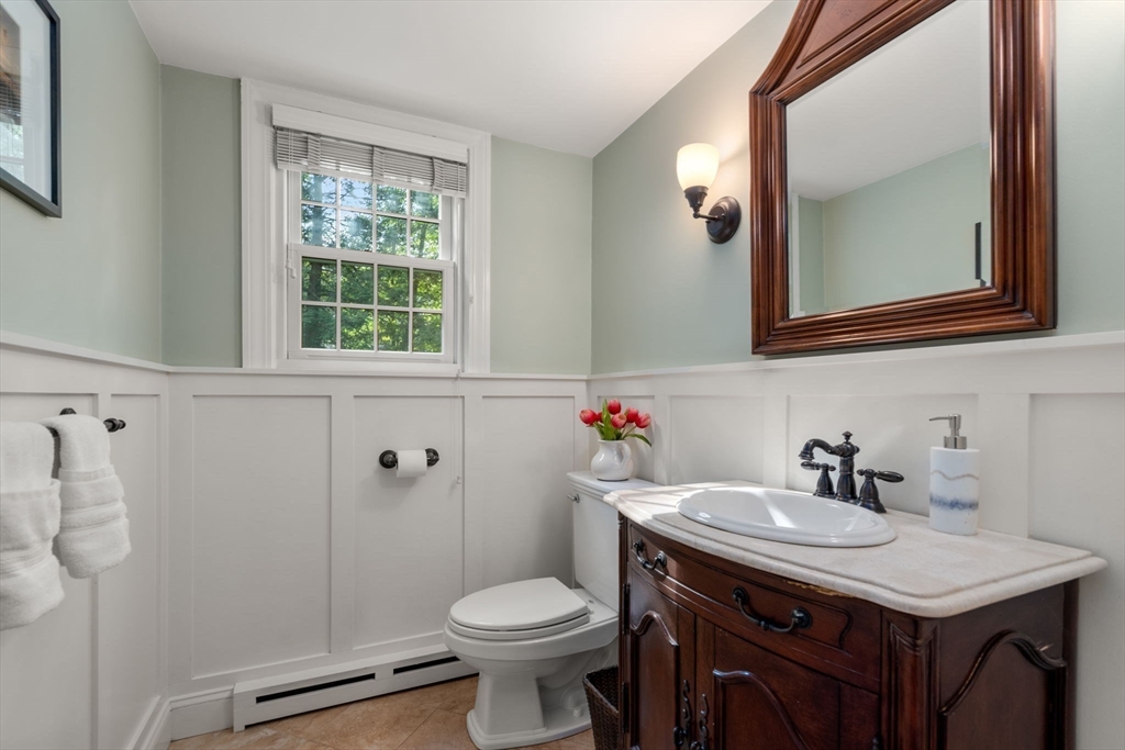 27 Chanticleer Road