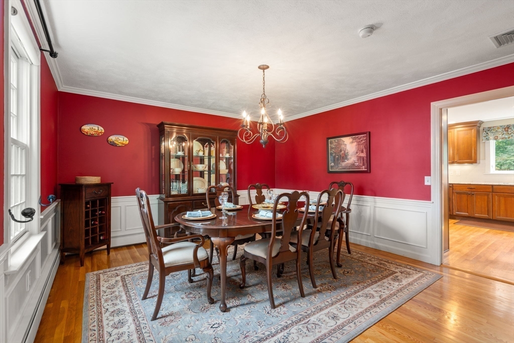 27 Chanticleer Road
