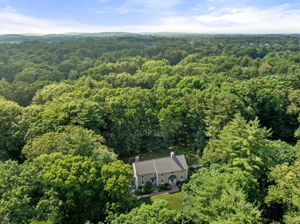 27 Chanticleer Road