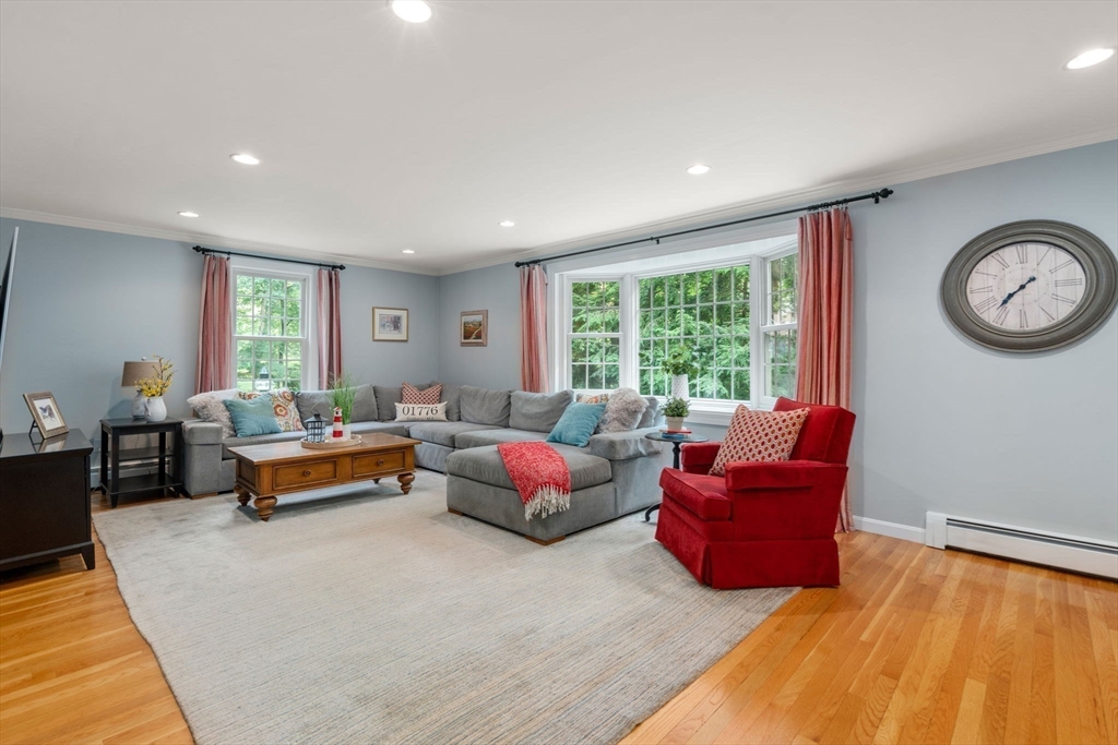 27 Chanticleer Road