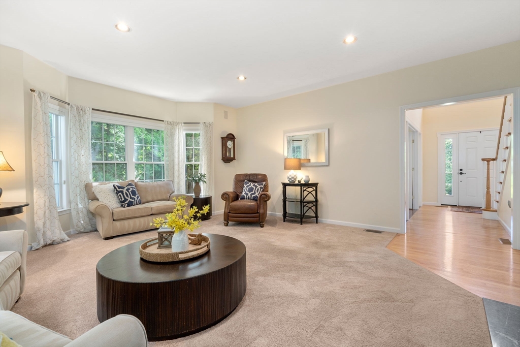 44 Orchard Rd