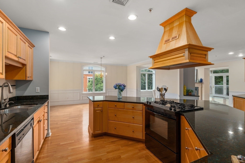10 Northwood Drive # 301