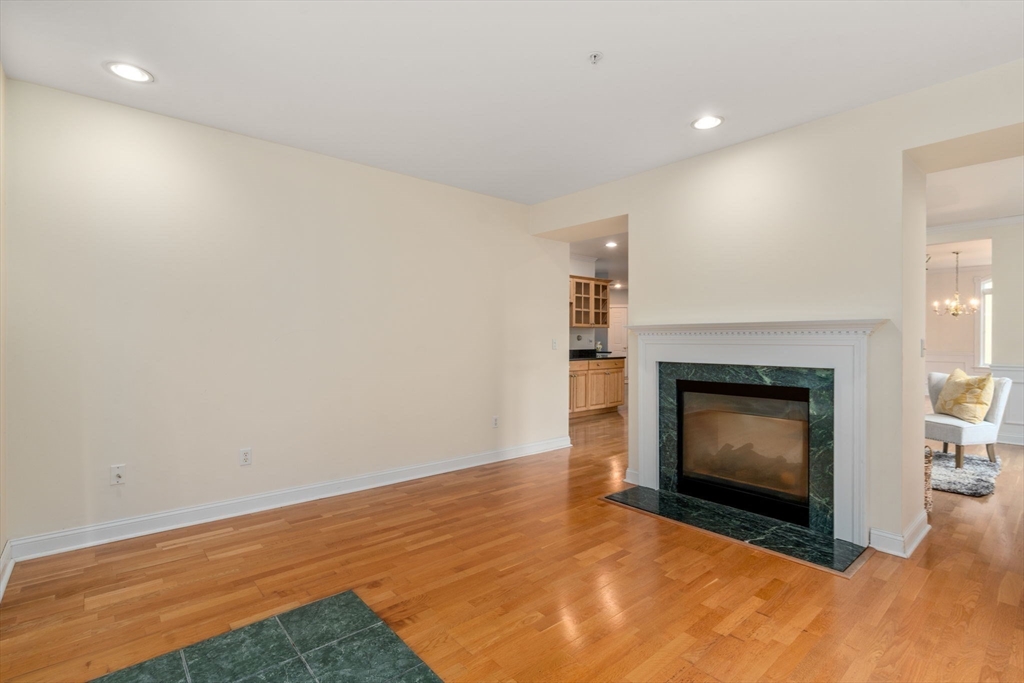 10 Northwood Drive # 301