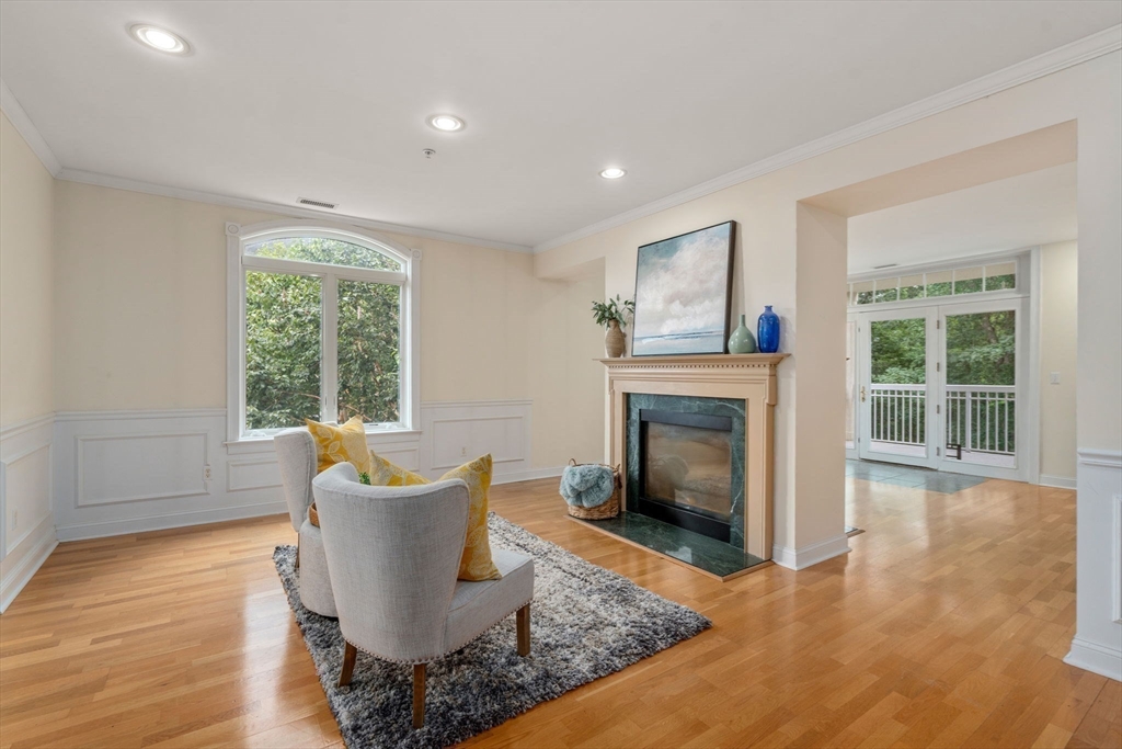 10 Northwood Drive # 301