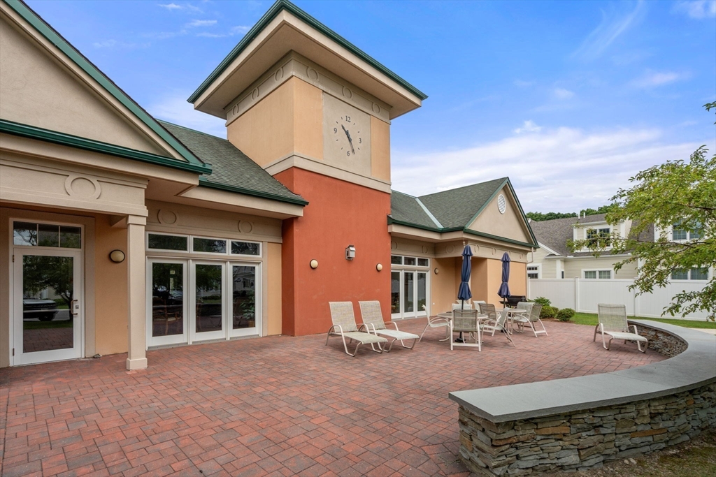 10 Northwood Drive # 301