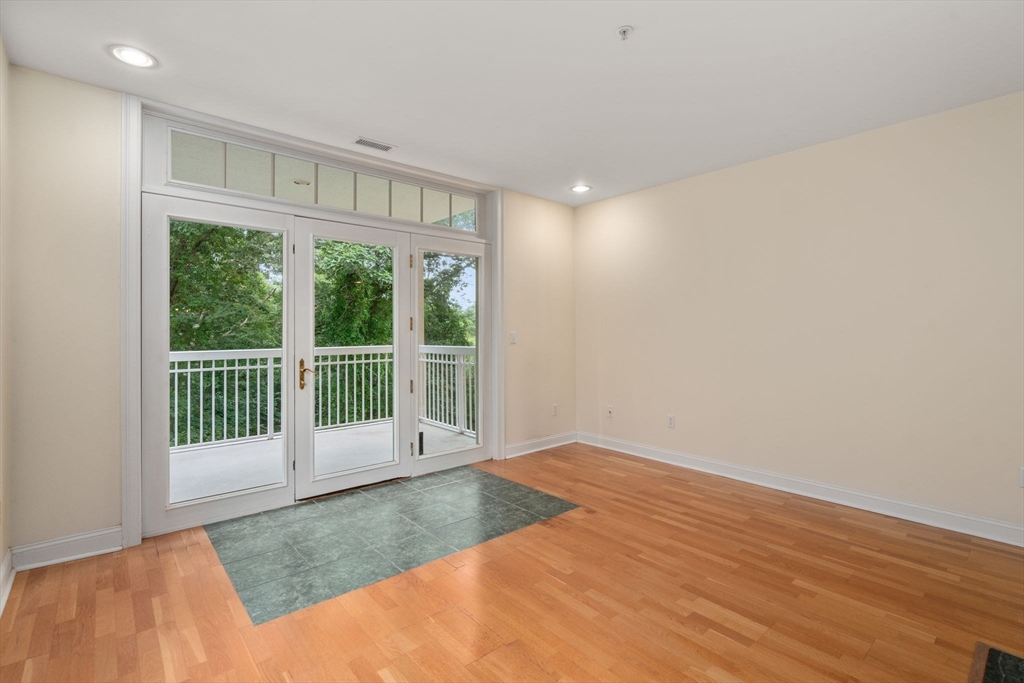 10 Northwood Drive # 301