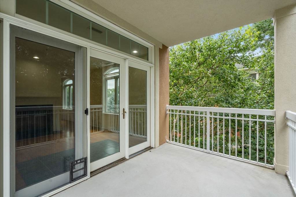 10 Northwood Drive # 301