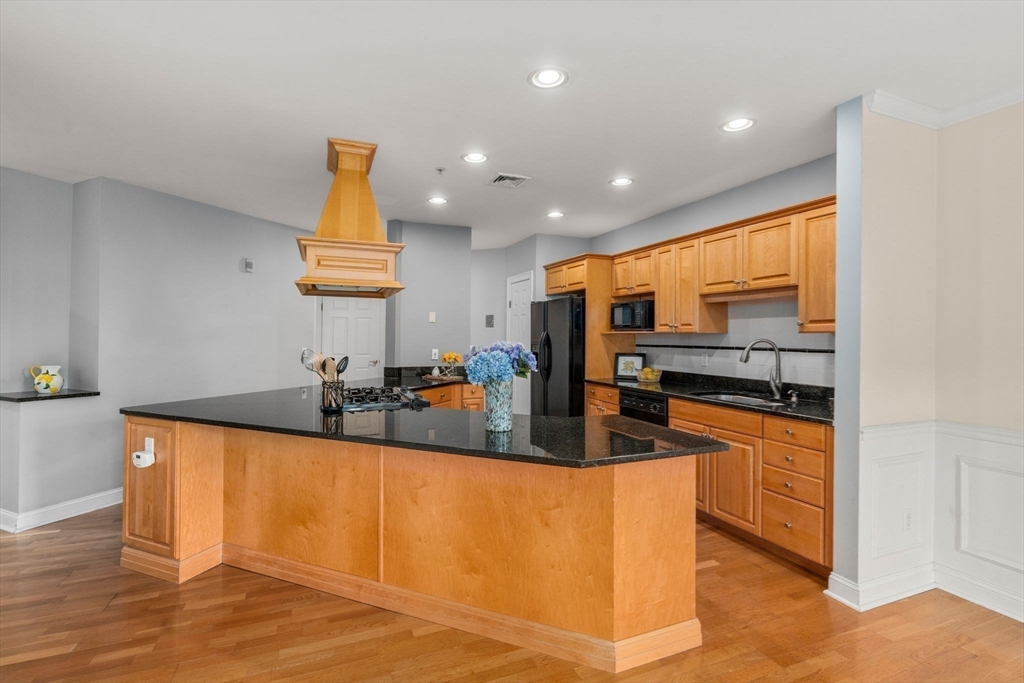 10 Northwood Drive # 301