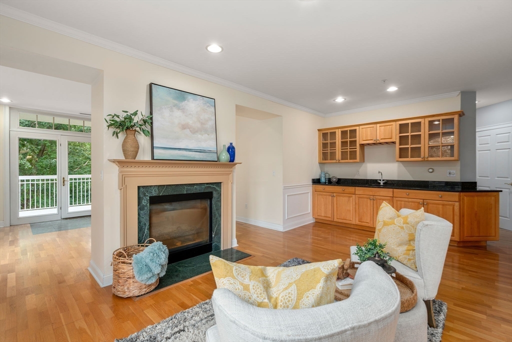 10 Northwood Drive # 301