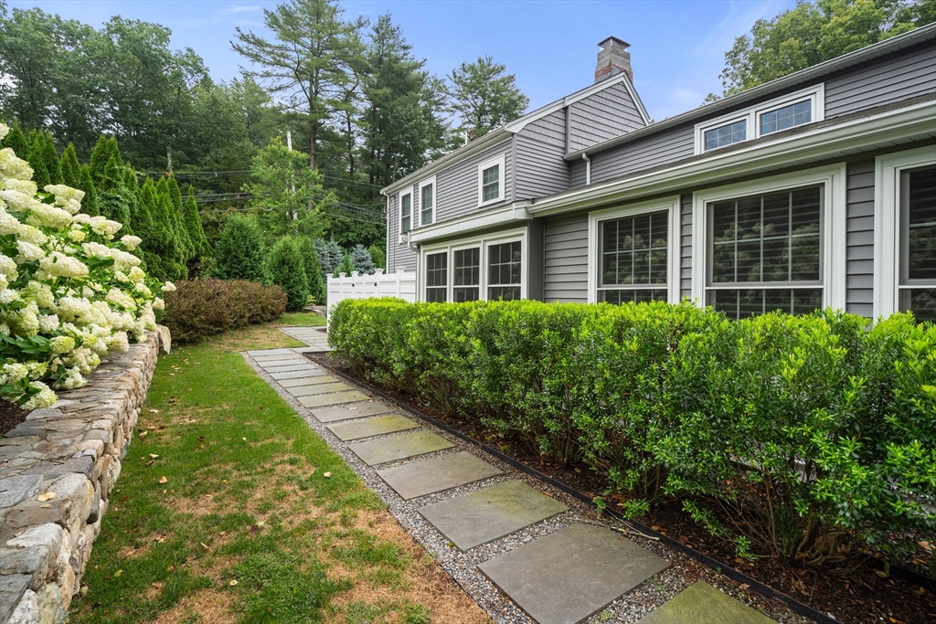 279 Willis Road