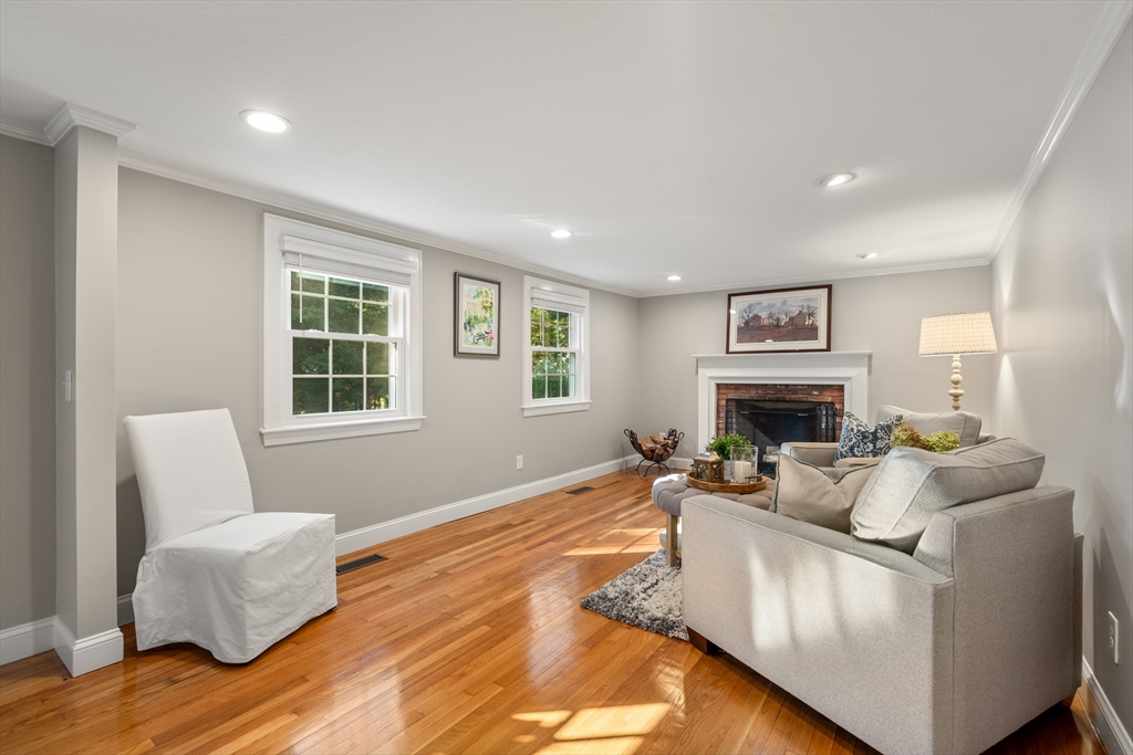 279 Willis Road