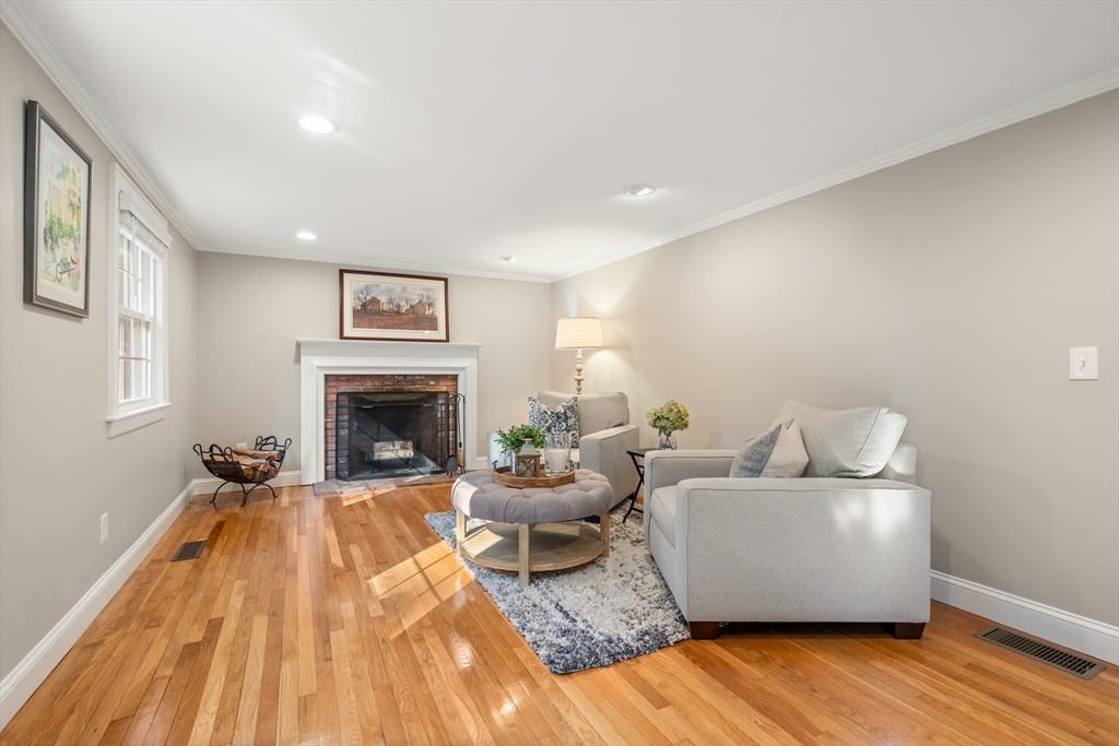 279 Willis Road