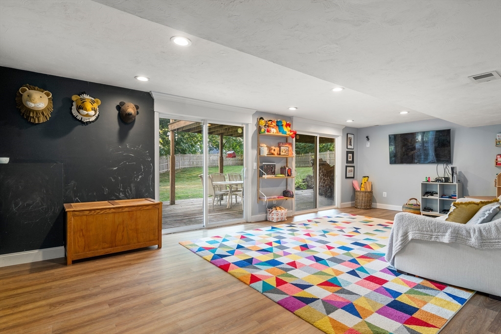 411 Hudson Road