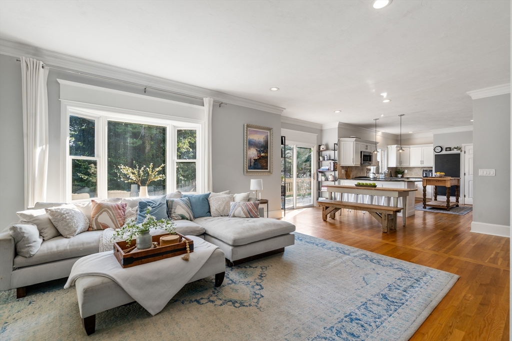 411 Hudson Road