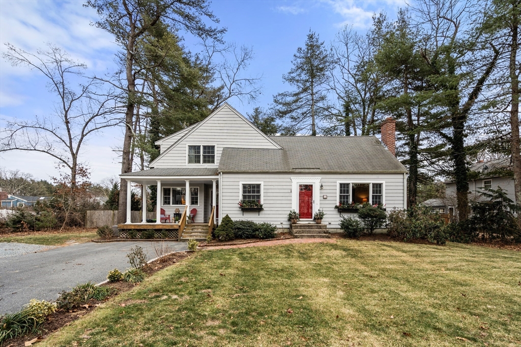 44 Pine St