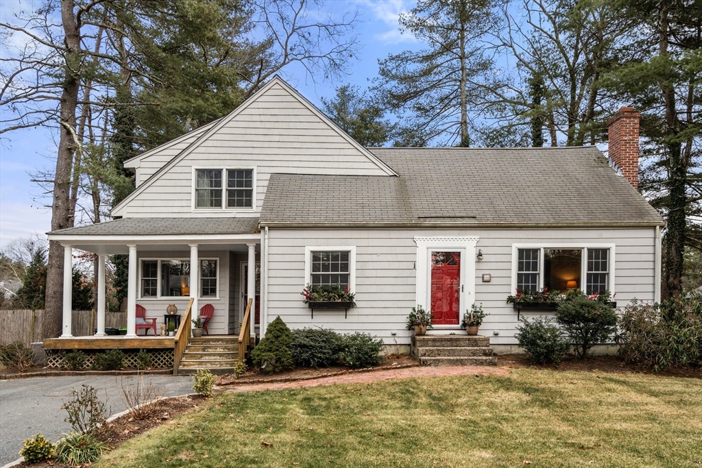 44 Pine St
