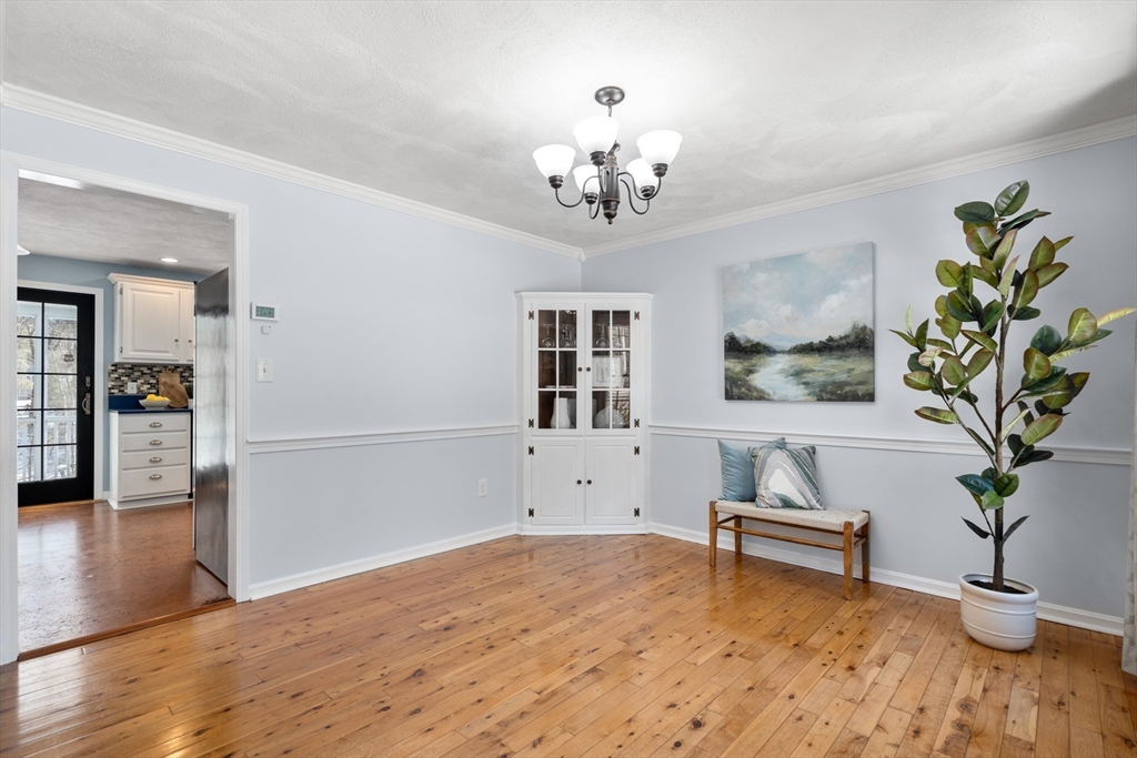 370 Peakham Road