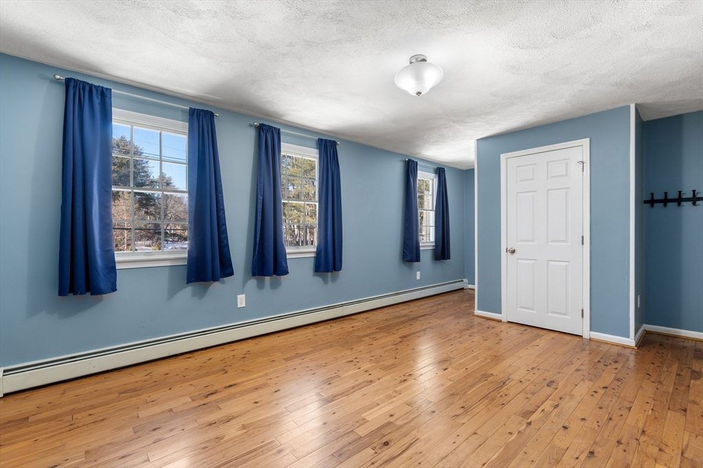 370 Peakham Road