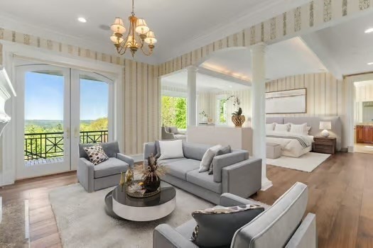 6 Wayside Cir