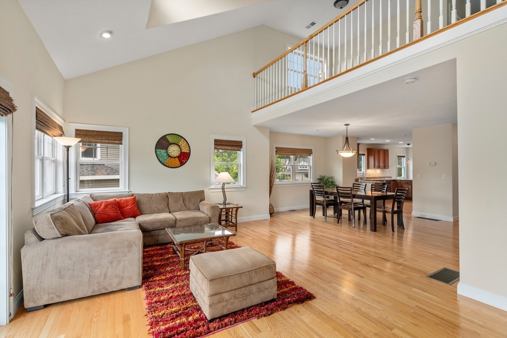 32 Old Framingham Road # 34