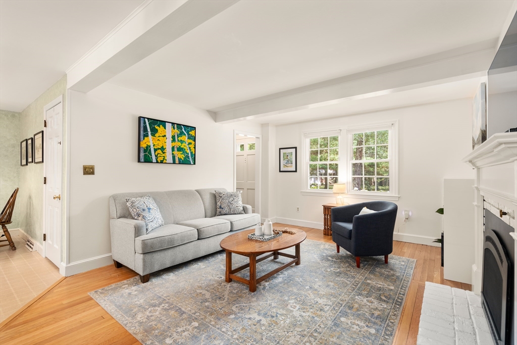 40 Pondview Road