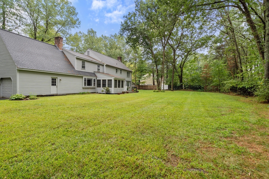 20 Shadow Oak Drive