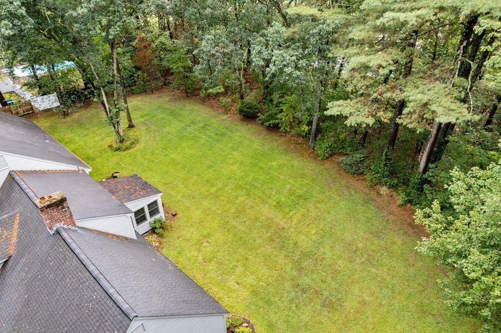 20 Shadow Oak Drive