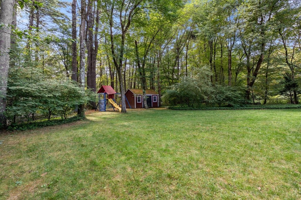 73 Willow Rd