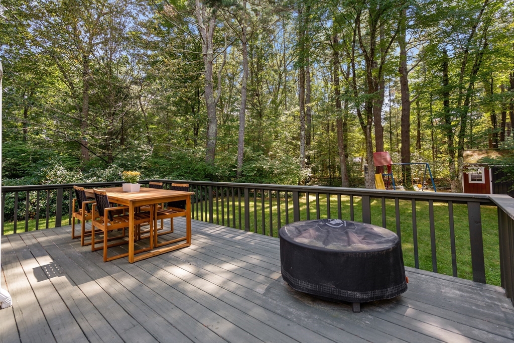 73 Willow Rd