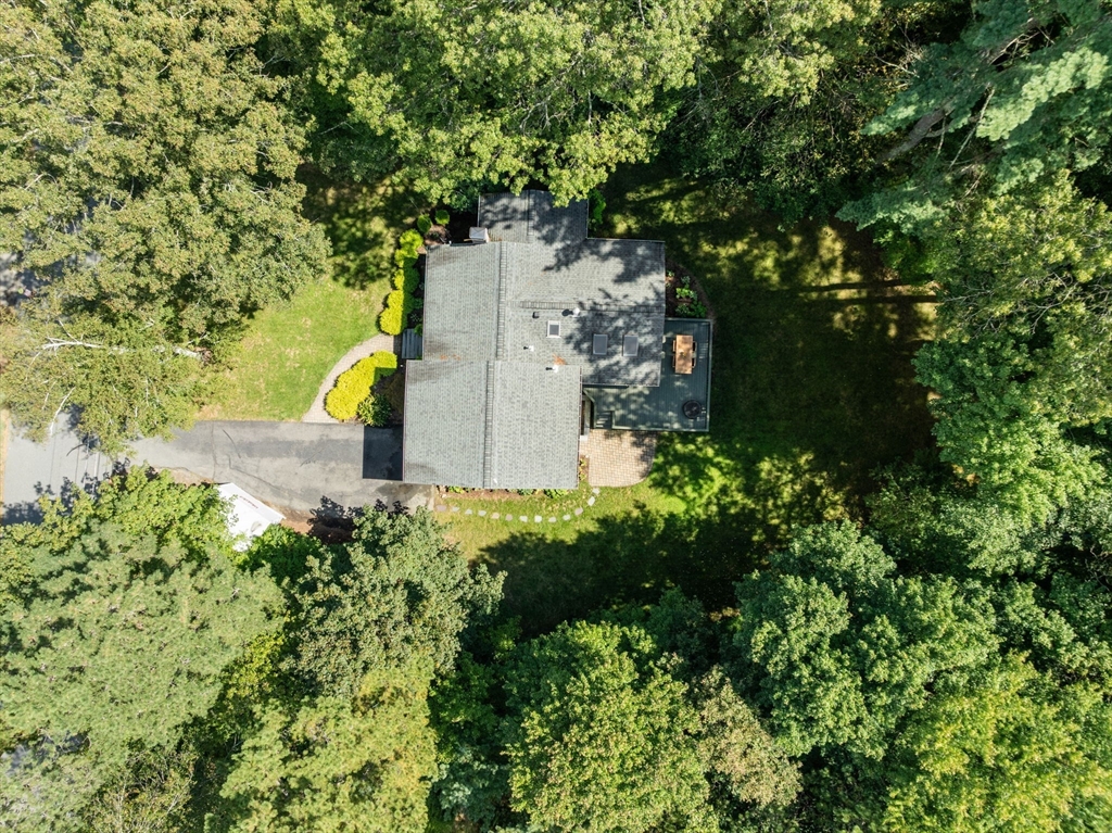 73 Willow Rd