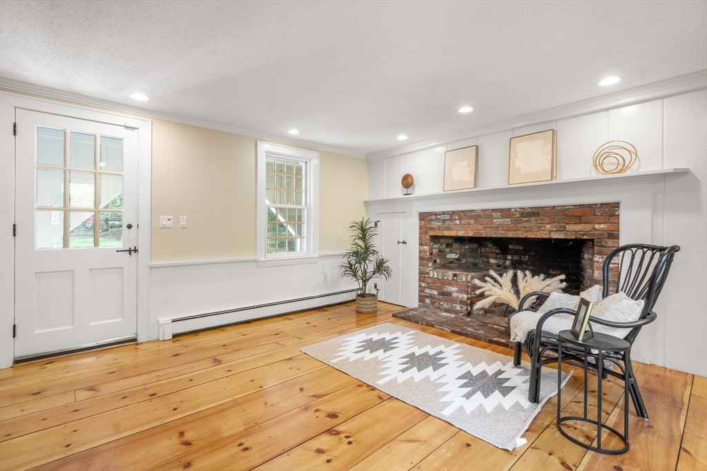 371 Willis Road
