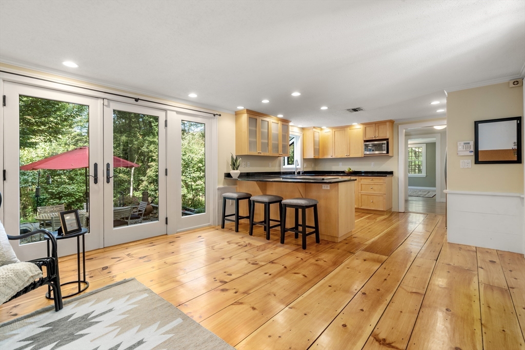 371 Willis Road