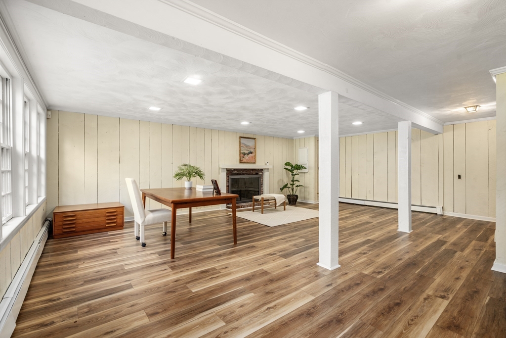 371 Willis Road