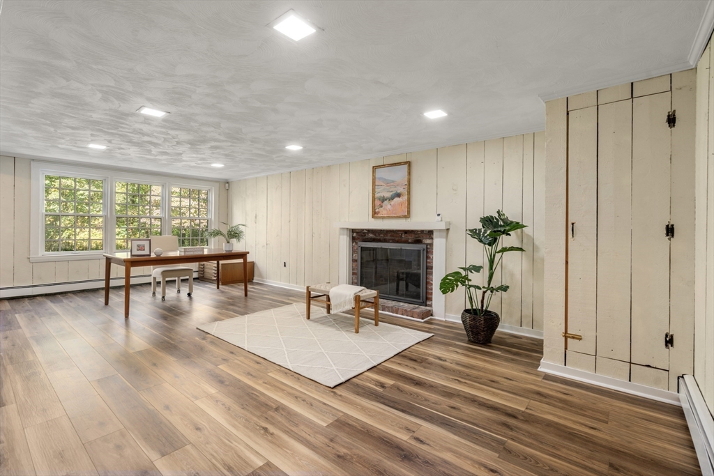 371 Willis Road