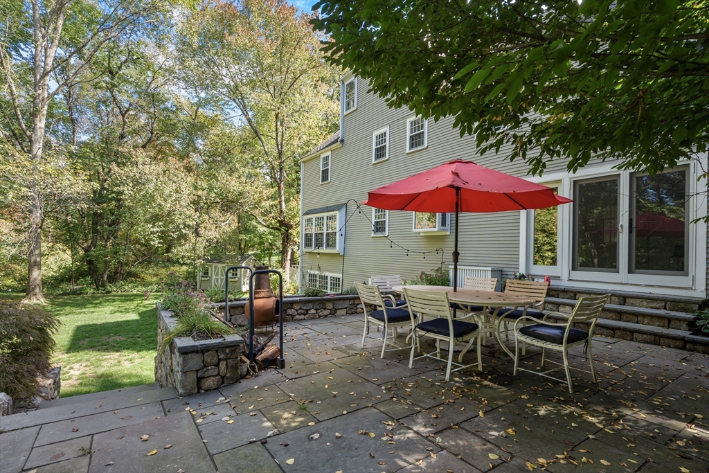 371 Willis Road