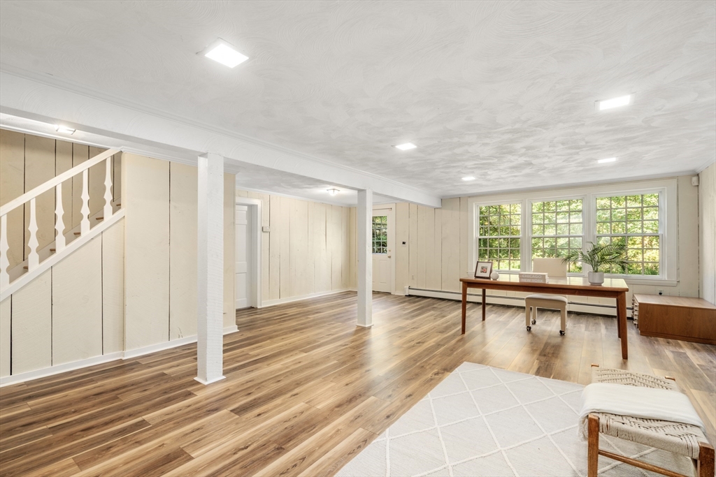 371 Willis Road