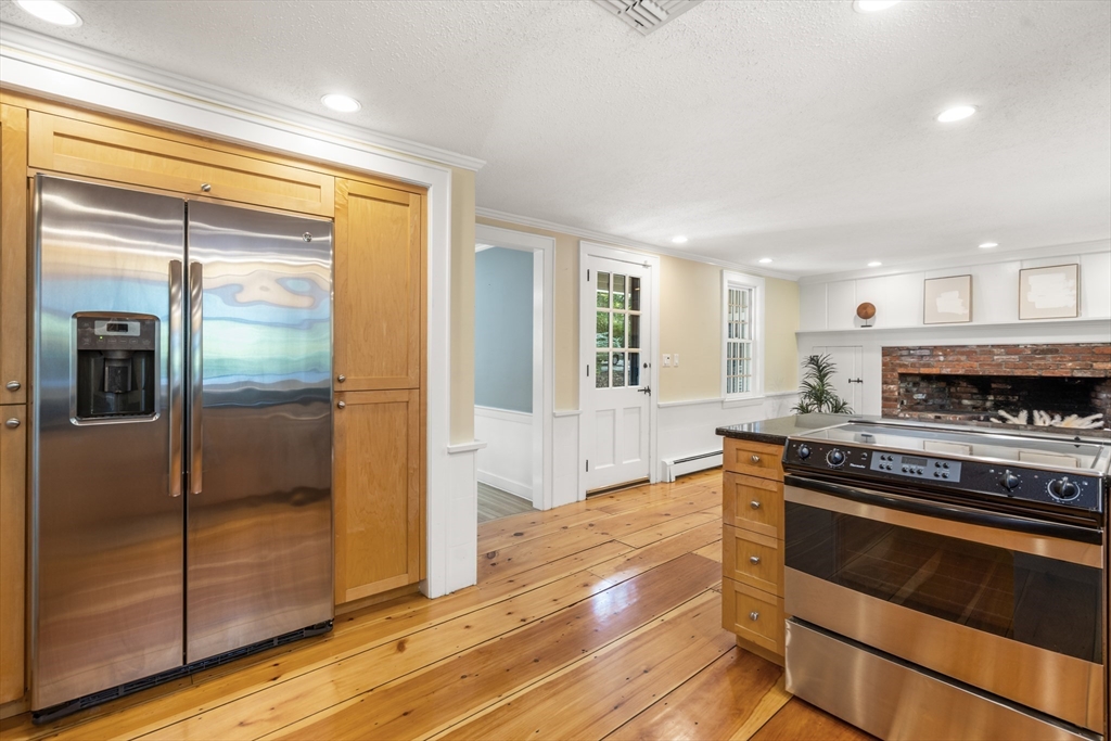 371 Willis Road