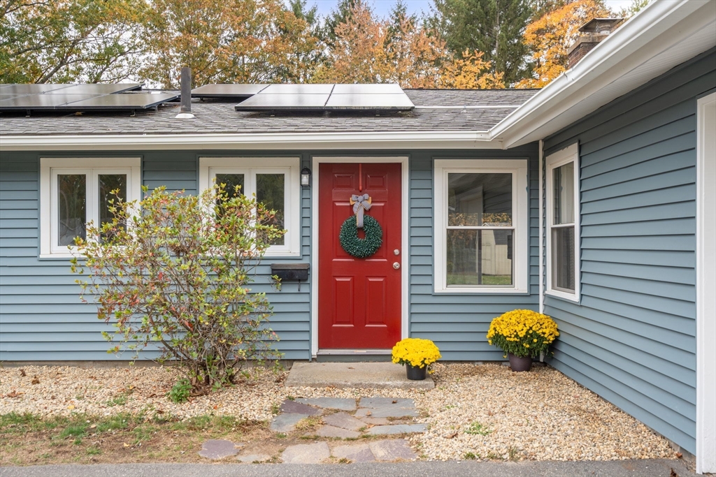 8 Clara Rd