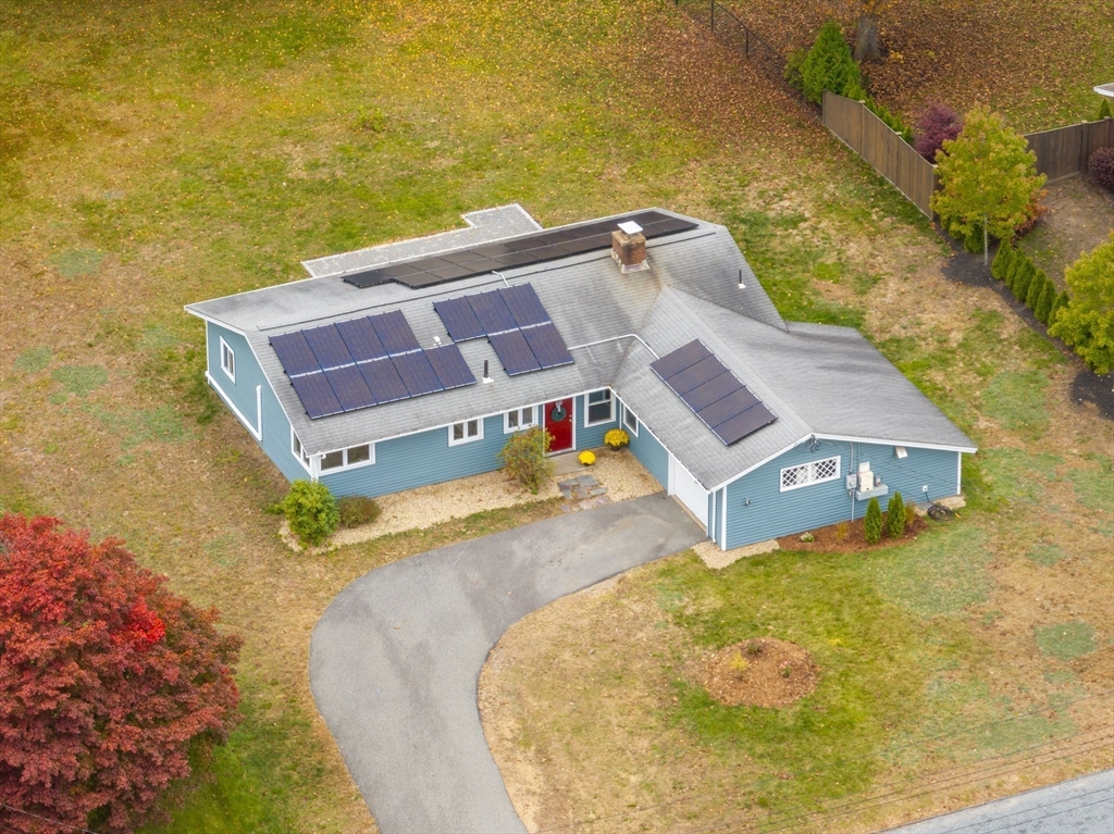 8 Clara Rd