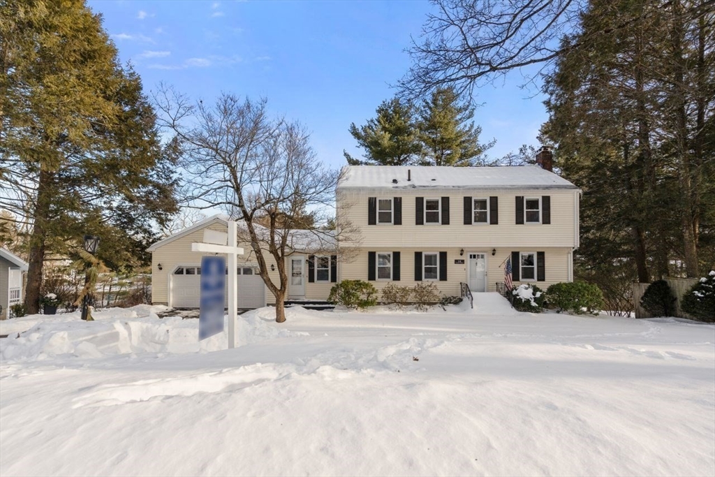 18 Seneca Dr