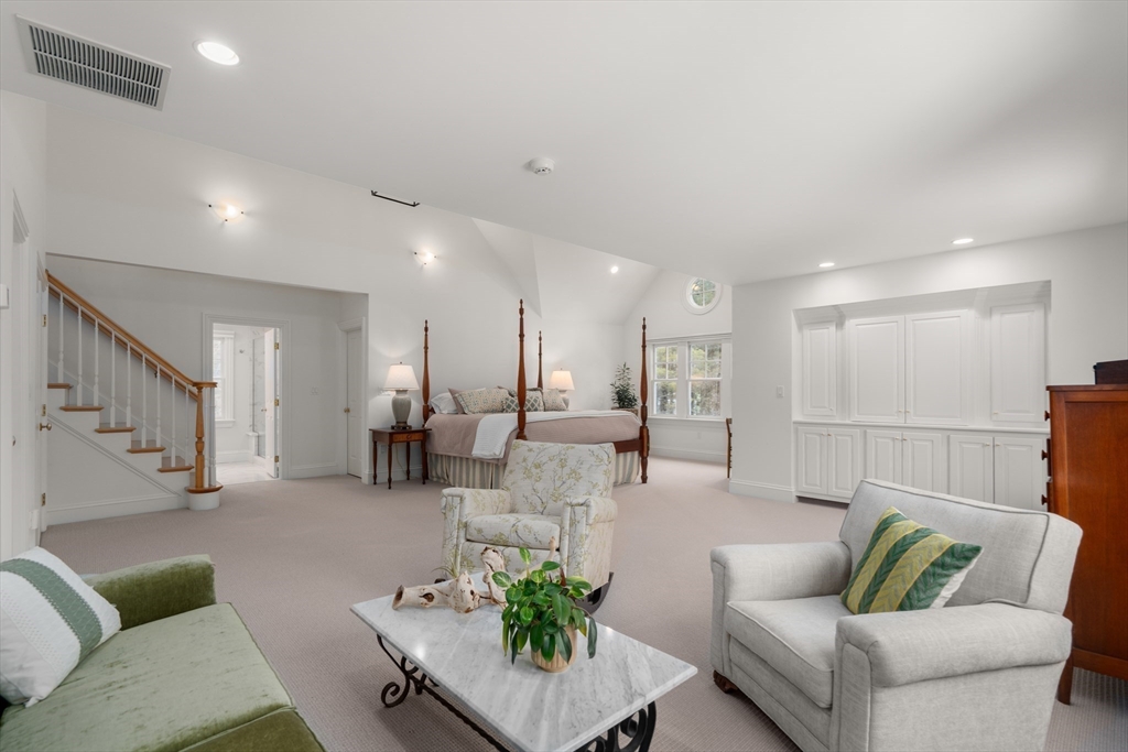 25 Plantation Circle