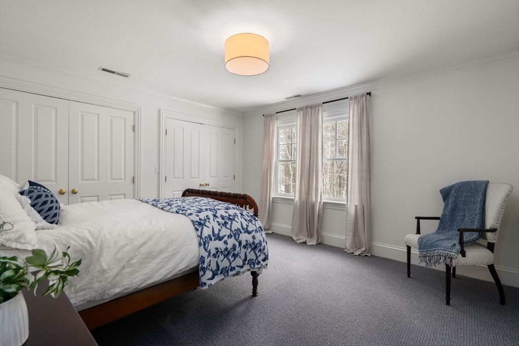 25 Plantation Circle