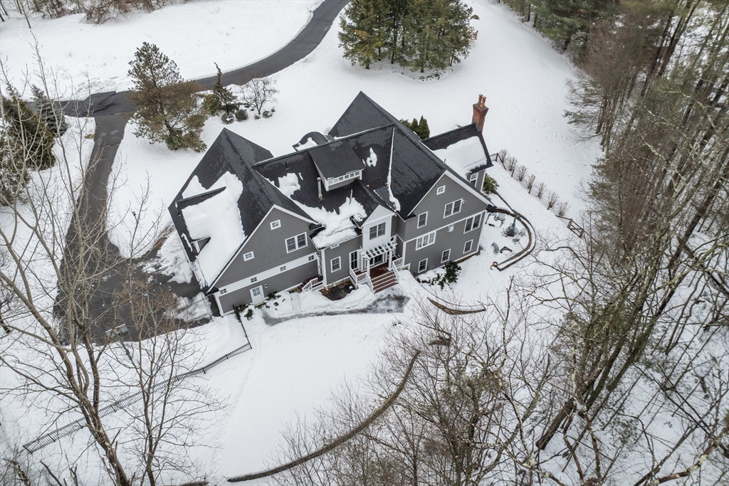 25 Plantation Circle