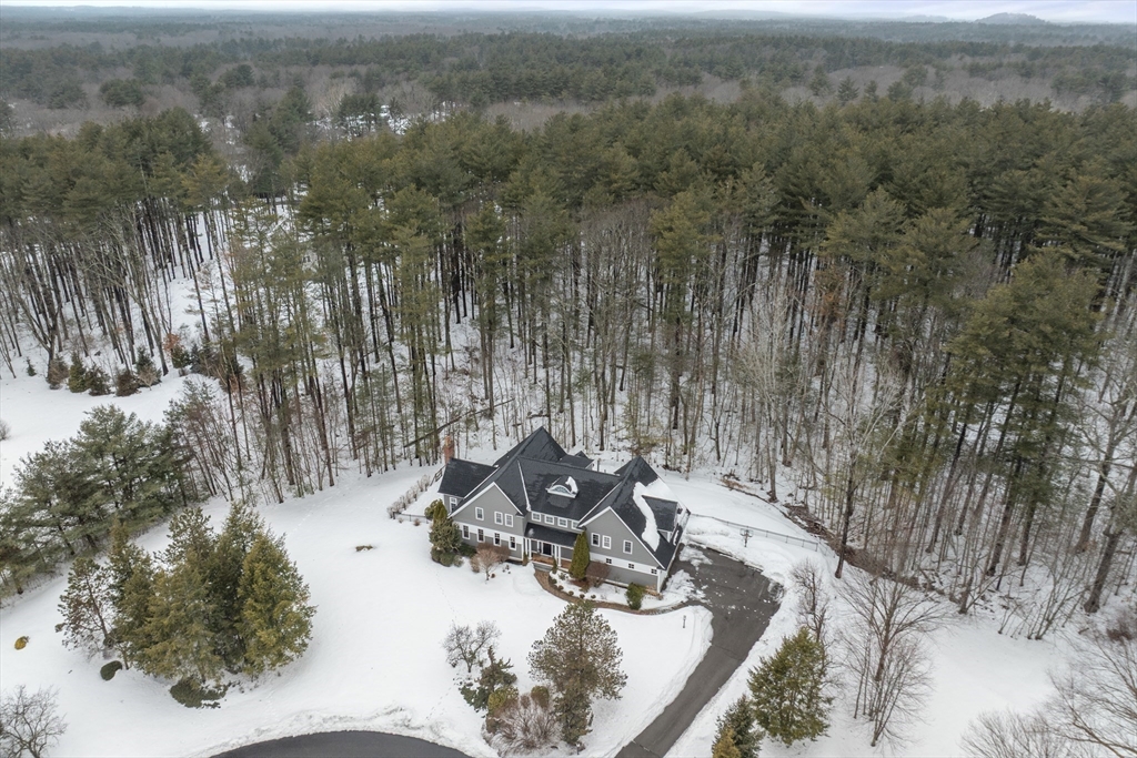 25 Plantation Circle