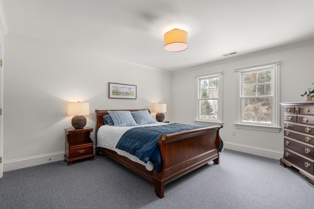25 Plantation Circle