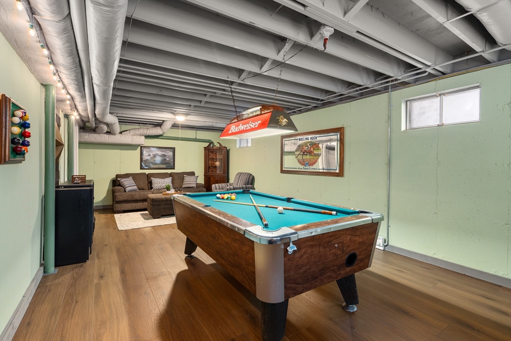 6 Chanticleer Road